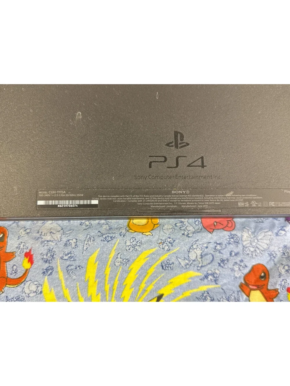 Sony PlayStation 4 500GB Jet Black Console With Cords & Controller